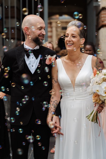 Bulles à la sortie de la mairie Toulouse